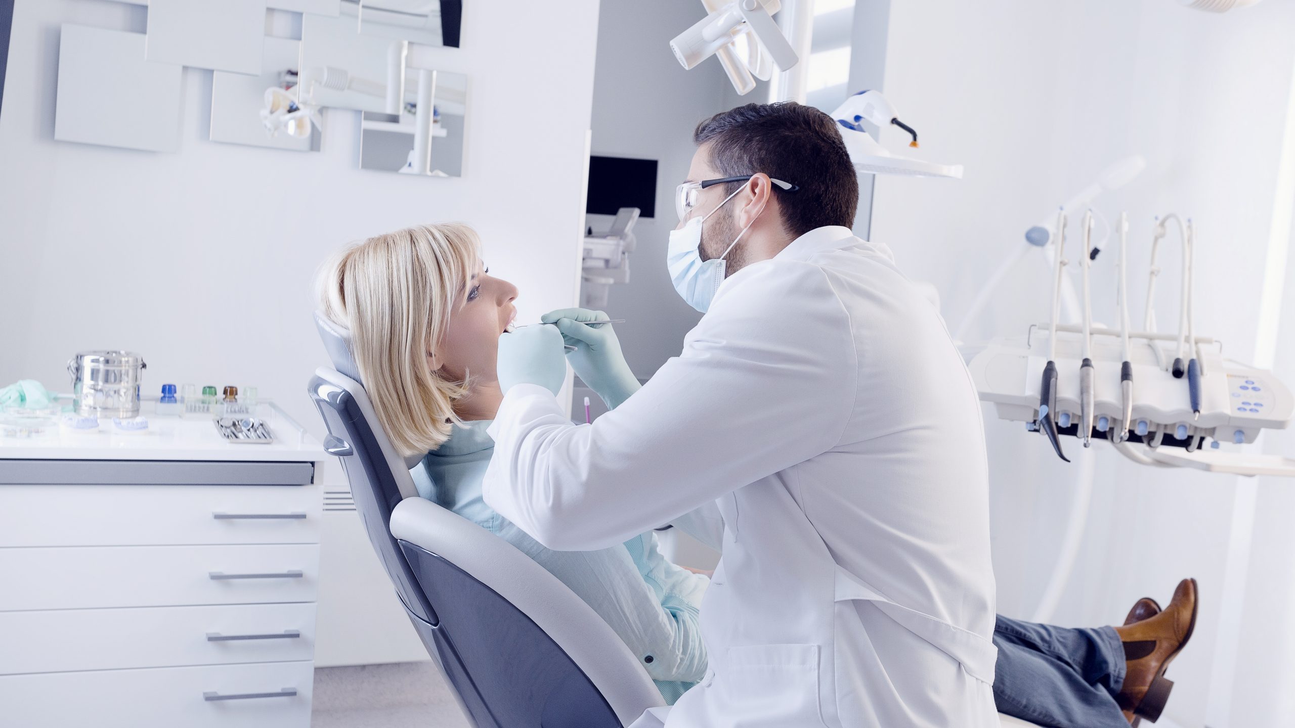 Dentist in Goodyear, AZ
